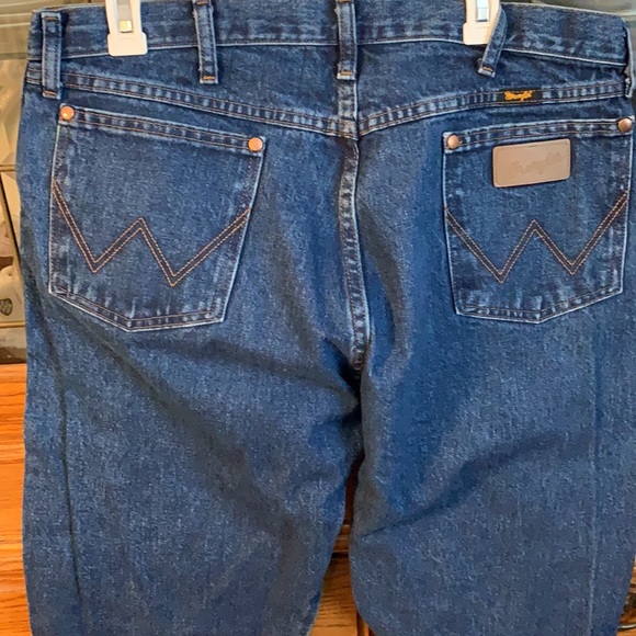 Wrangler men’s jeans - Picture 2 of 3